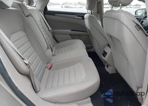 2019 Ford Fusion Hybrid Se из США, поврежденный, VIN 3FA6P0LU1KR272392